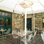 Beresford Hotel 